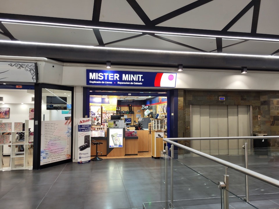 MISTER MINIT